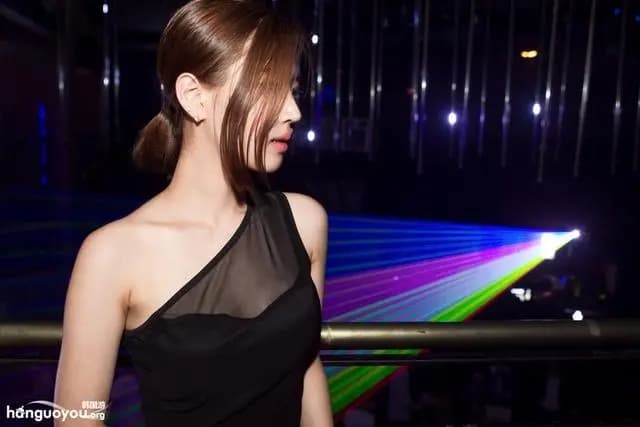 【2026最新】酒店上班需要什麼條件？酒店經紀揭秘：高薪並非只有外貌91 / 作者:admin / 帖子ID:2466