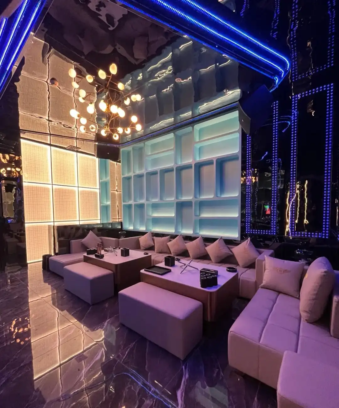 exclusive-suite.webp